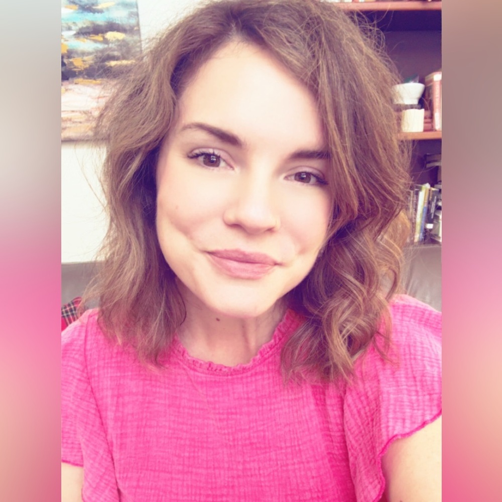 Meet your Posher, Hannah